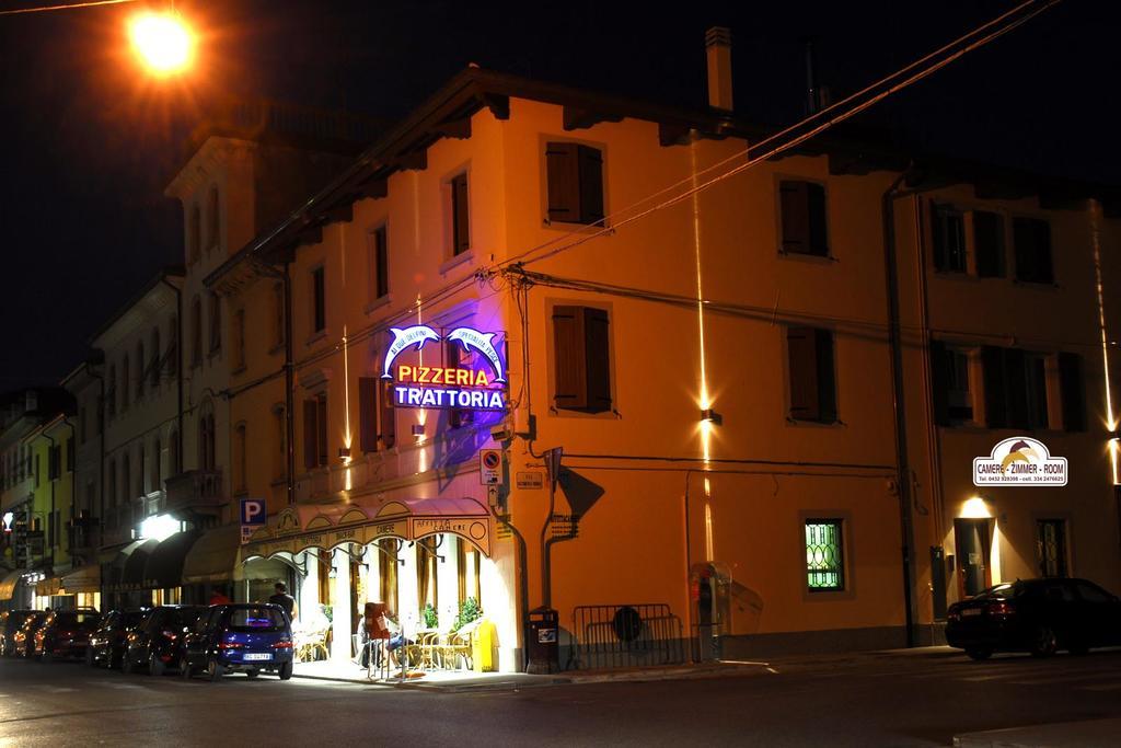 Camere Delfini ปัลมาโนวา ภายนอก รูปภาพ